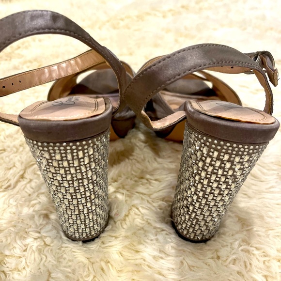 Silver Formal Shoe - Picture 2 of 5